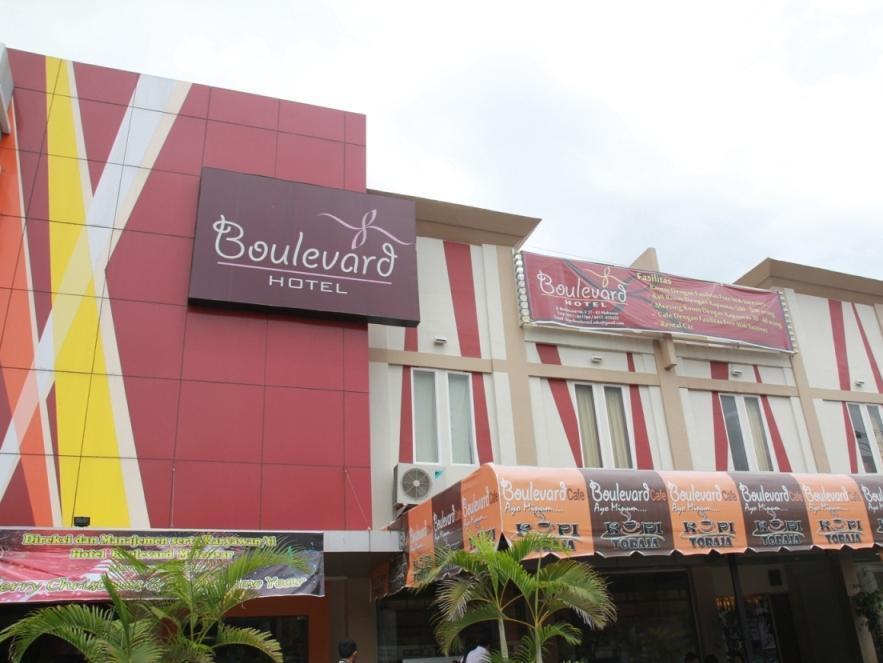 Boulevard Hotel Makassar Bagian luar foto